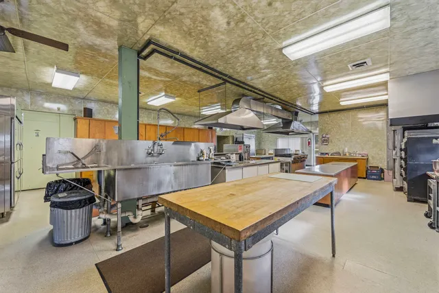 $2,500,000 | 10330 336th Avenue, Randall, WI 53181