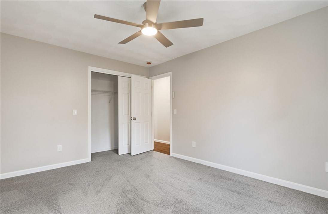 52 Mockingbird Drive Exeter, RI 02822 - Photo 11 of 35