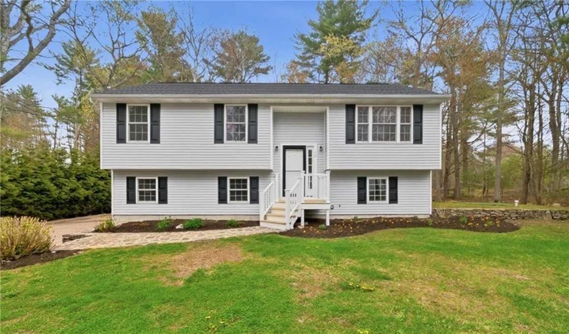 52 Mockingbird Drive Exeter, RI 02822 - Photo 27 of 35