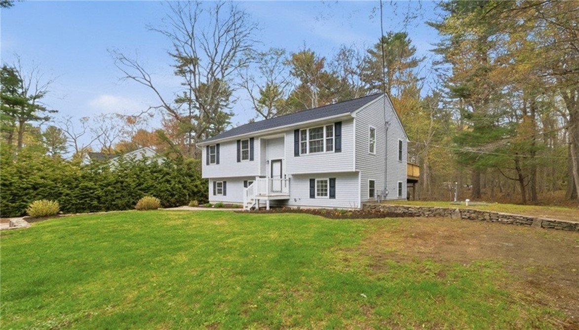 52 Mockingbird Drive Exeter, RI 02822 - Photo 28 of 35