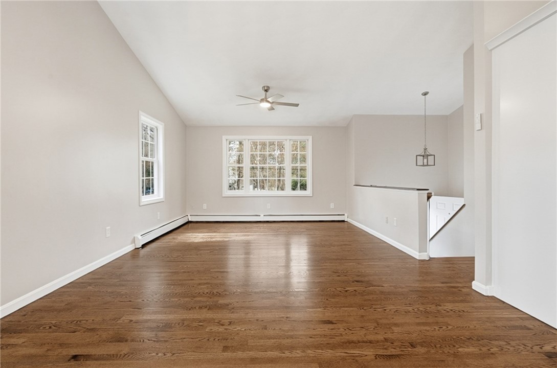 52 Mockingbird Drive Exeter, RI 02822 - Photo 4 of 35