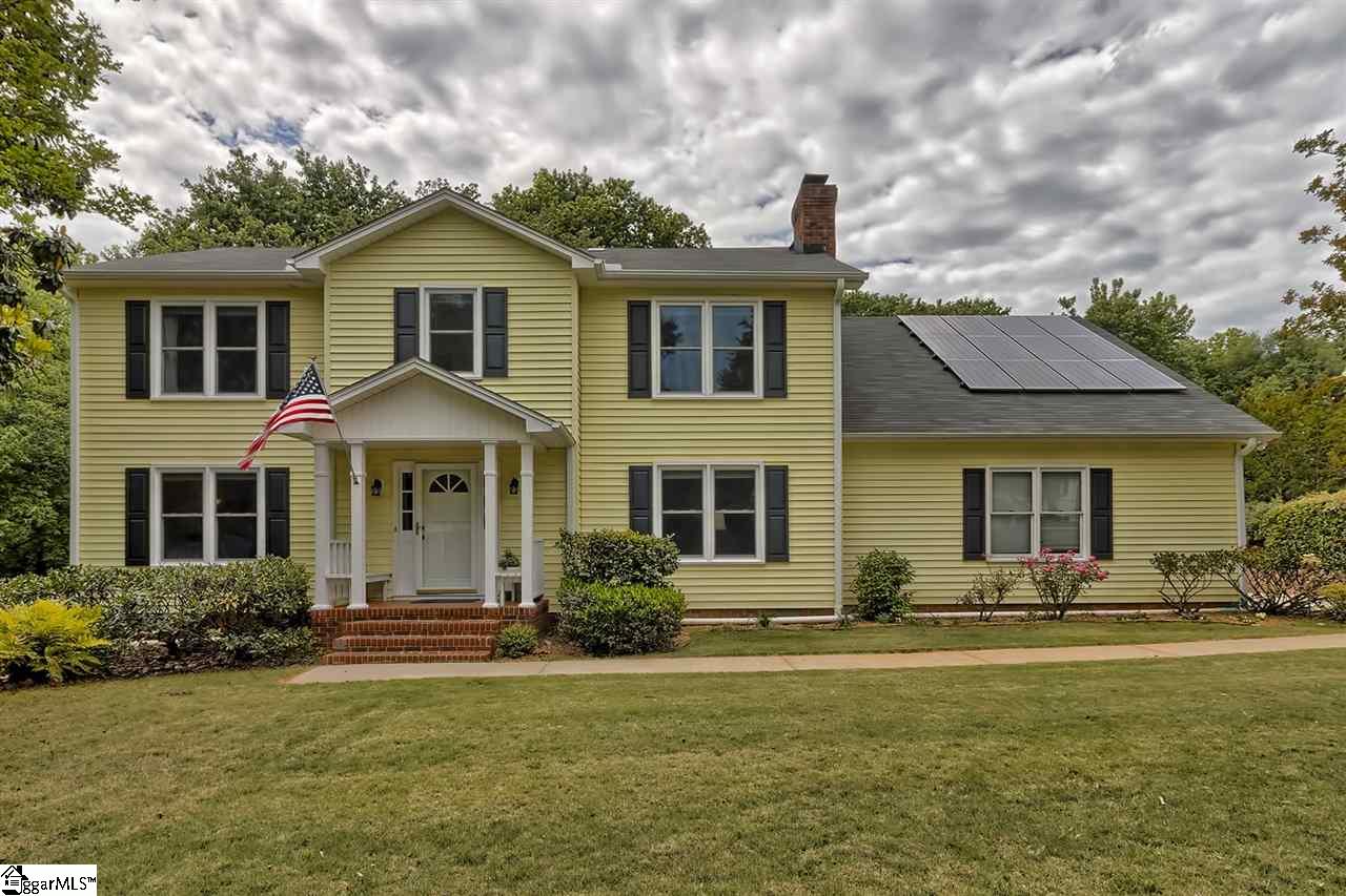 112 Pigeon Point Greenville, SC 29607 - Photo 1 of 36 Gallery Image 1