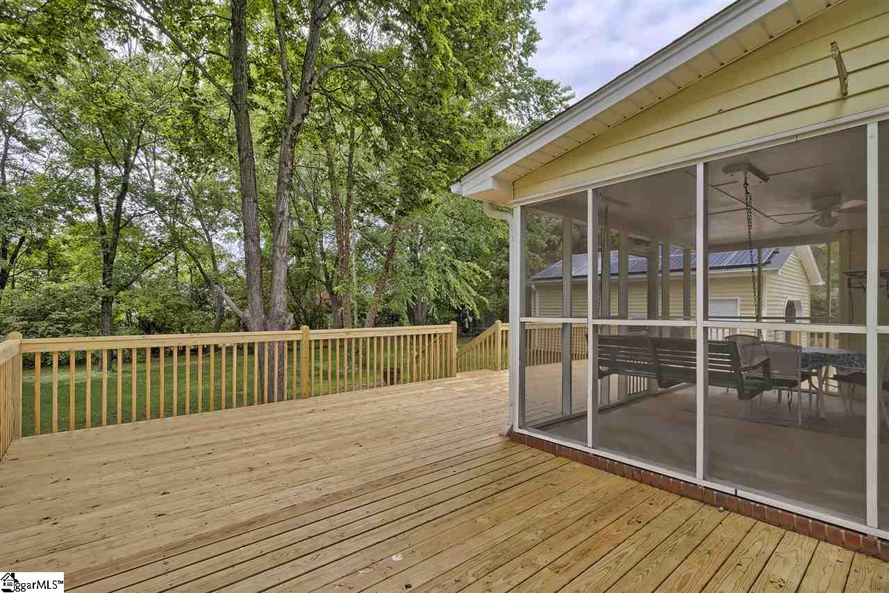 112 Pigeon Point Greenville, SC 29607 - Photo 11 of 36 Gallery Image 11