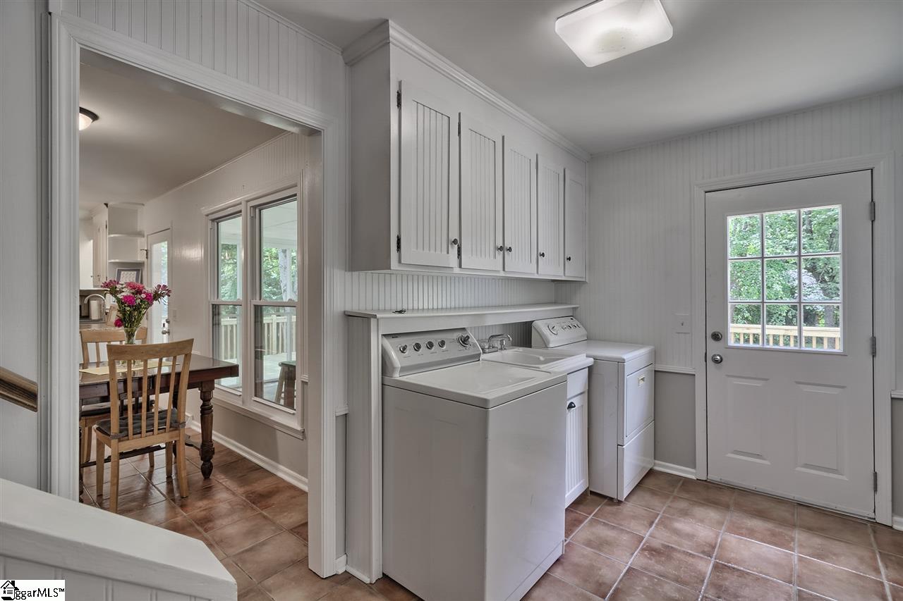 112 Pigeon Point Greenville, SC 29607 - Photo 19 of 36 Gallery Image 19