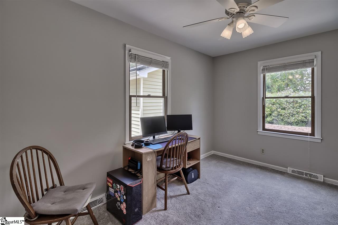 112 Pigeon Point Greenville, SC 29607 - Photo 20 of 36 Gallery Image 20