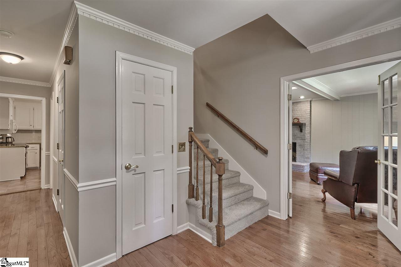 112 Pigeon Point Greenville, SC 29607 - Photo 35 of 36 Gallery Image 35