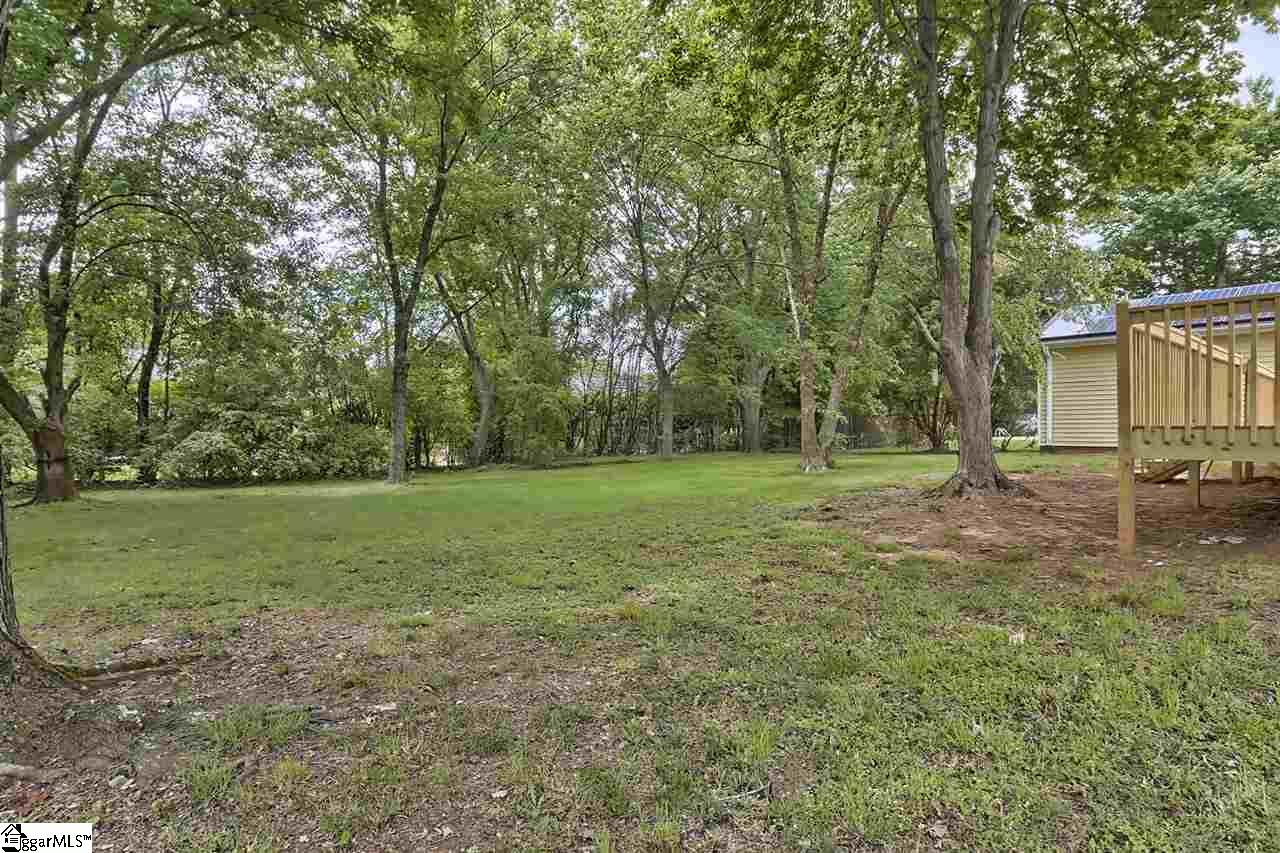 112 Pigeon Point Greenville, SC 29607 - Photo 9 of 36 Gallery Image 9