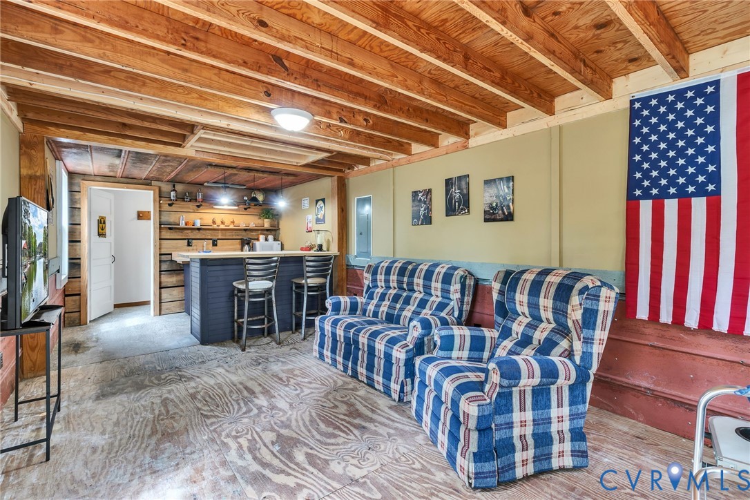 193 Deep Water Lane Reedville, VA 22539 - Photo 35 of 84 Living room in Rustic Guest Cottage