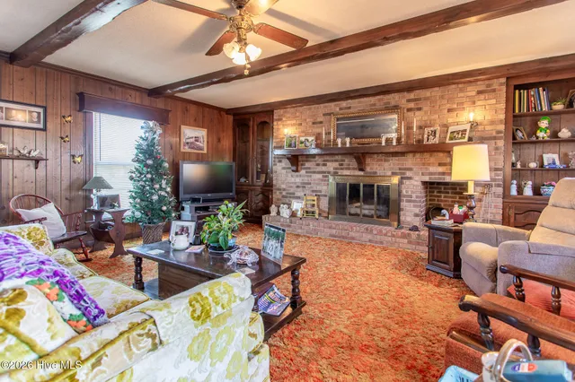 $225,000 | 202 Phillips Street, Hertford, NC 27944