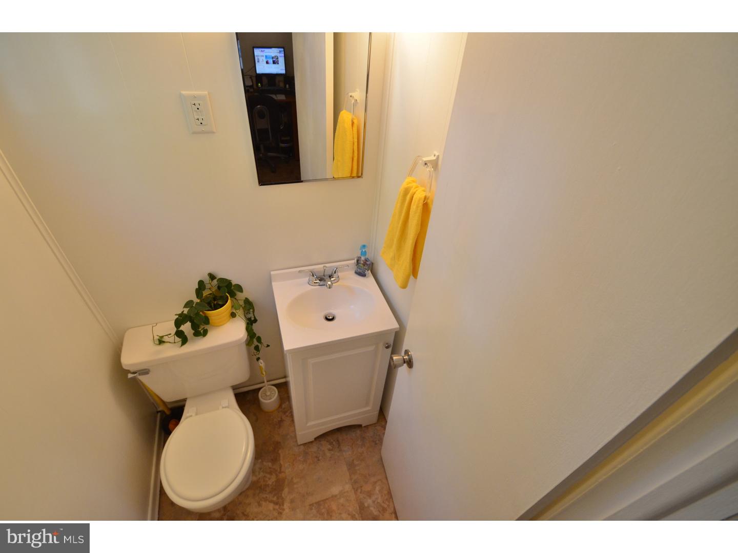 1404 Bucknell Road Wilmington, DE 19803 - Photo 12 of 23 Bathroom