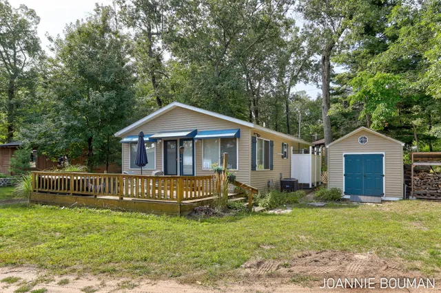 $249,900 | 8286 West Pine Grove Beach Drive, Baldwin, MI 49304