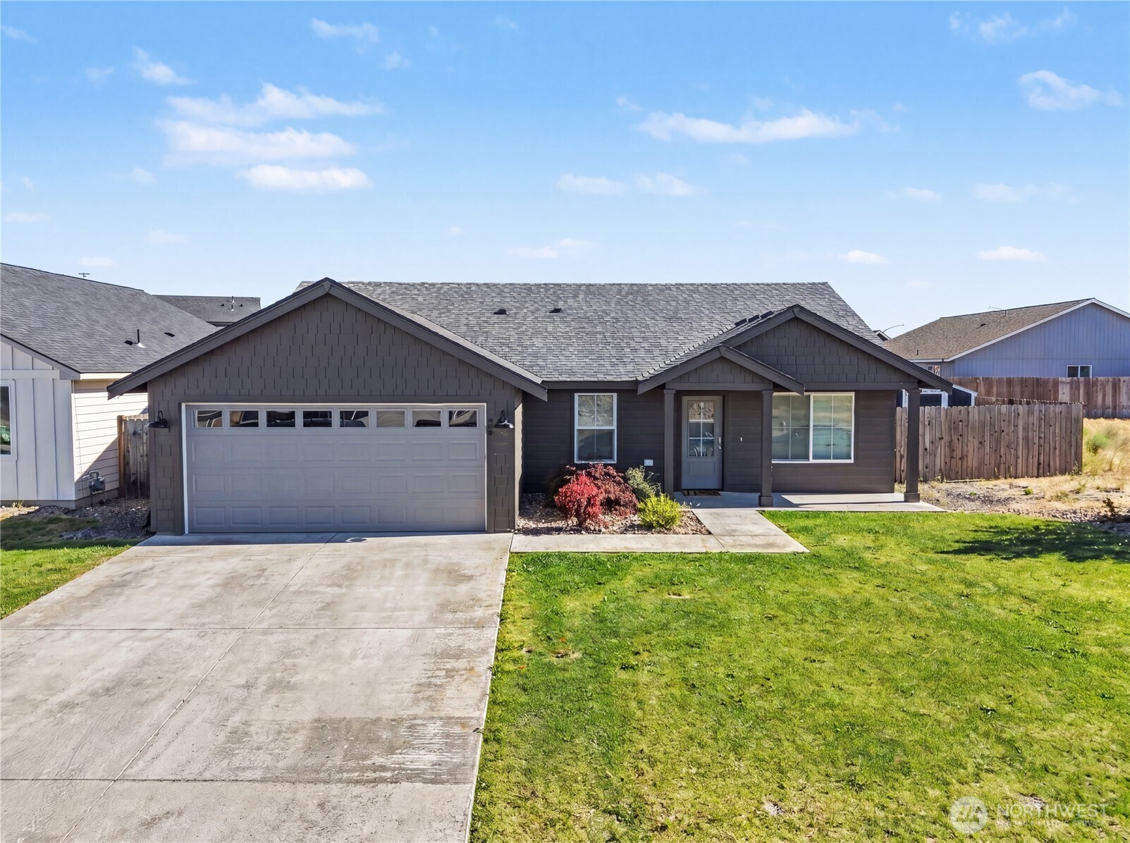 24 Parkside Loop Southeast Ephrata, WA 98823 - Photo 4 of 35