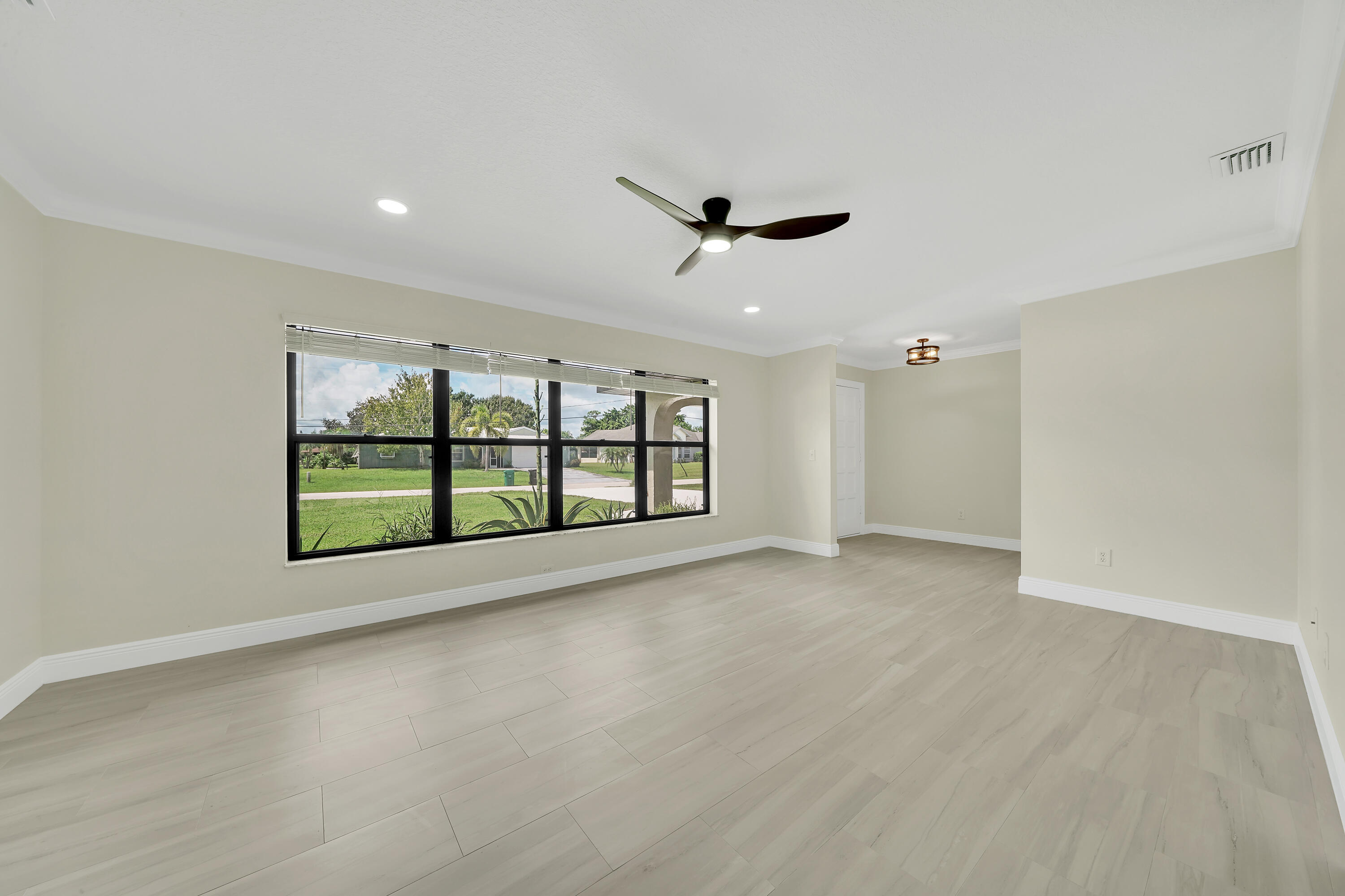 2467 Southeast Wishbone Road Port St. Lucie, FL 34952 - Photo 11 of 58 5 Living Area (3)