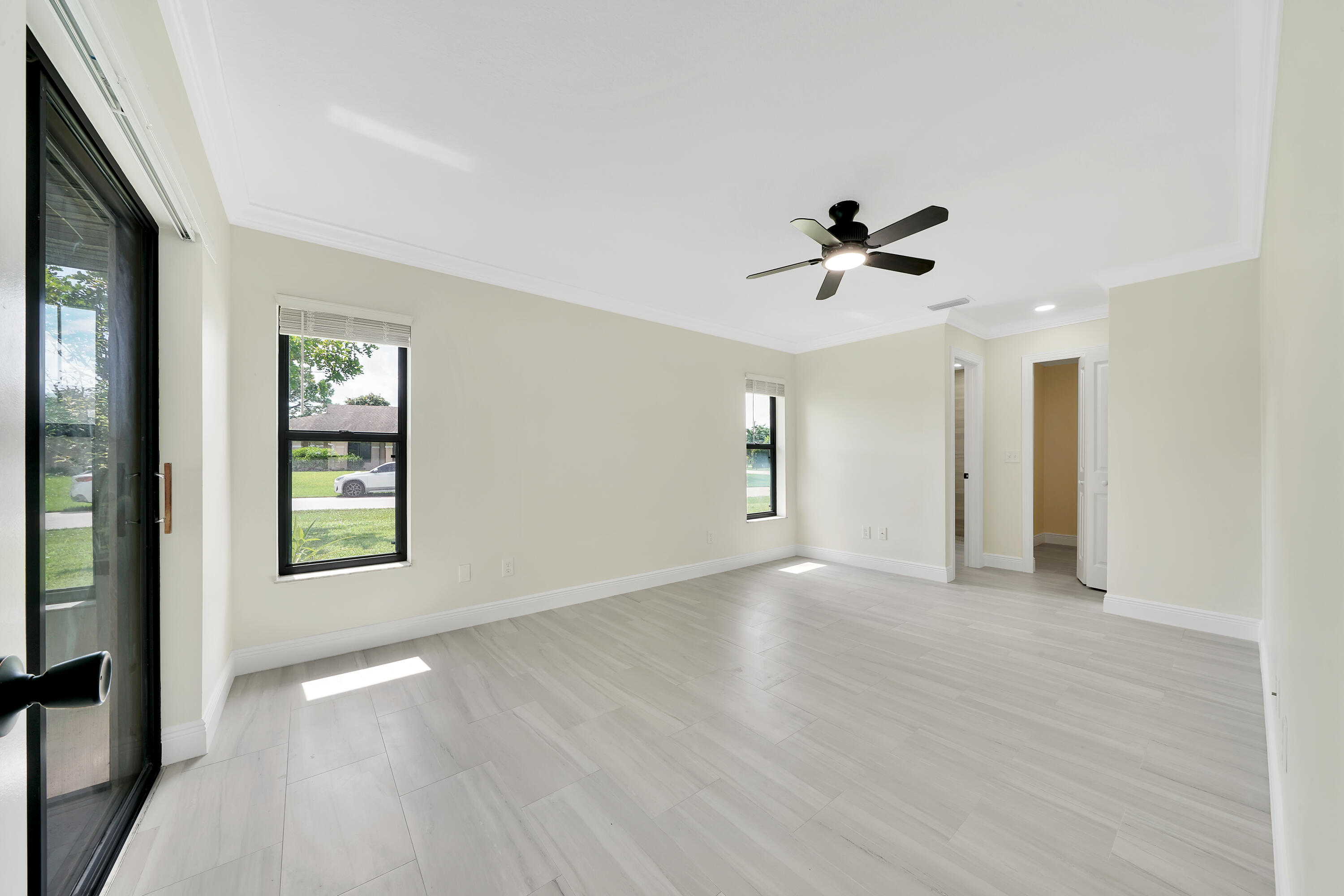 2467 Southeast Wishbone Road Port St. Lucie, FL 34952 - Photo 20 of 58 12 Owner's Suite (2)
