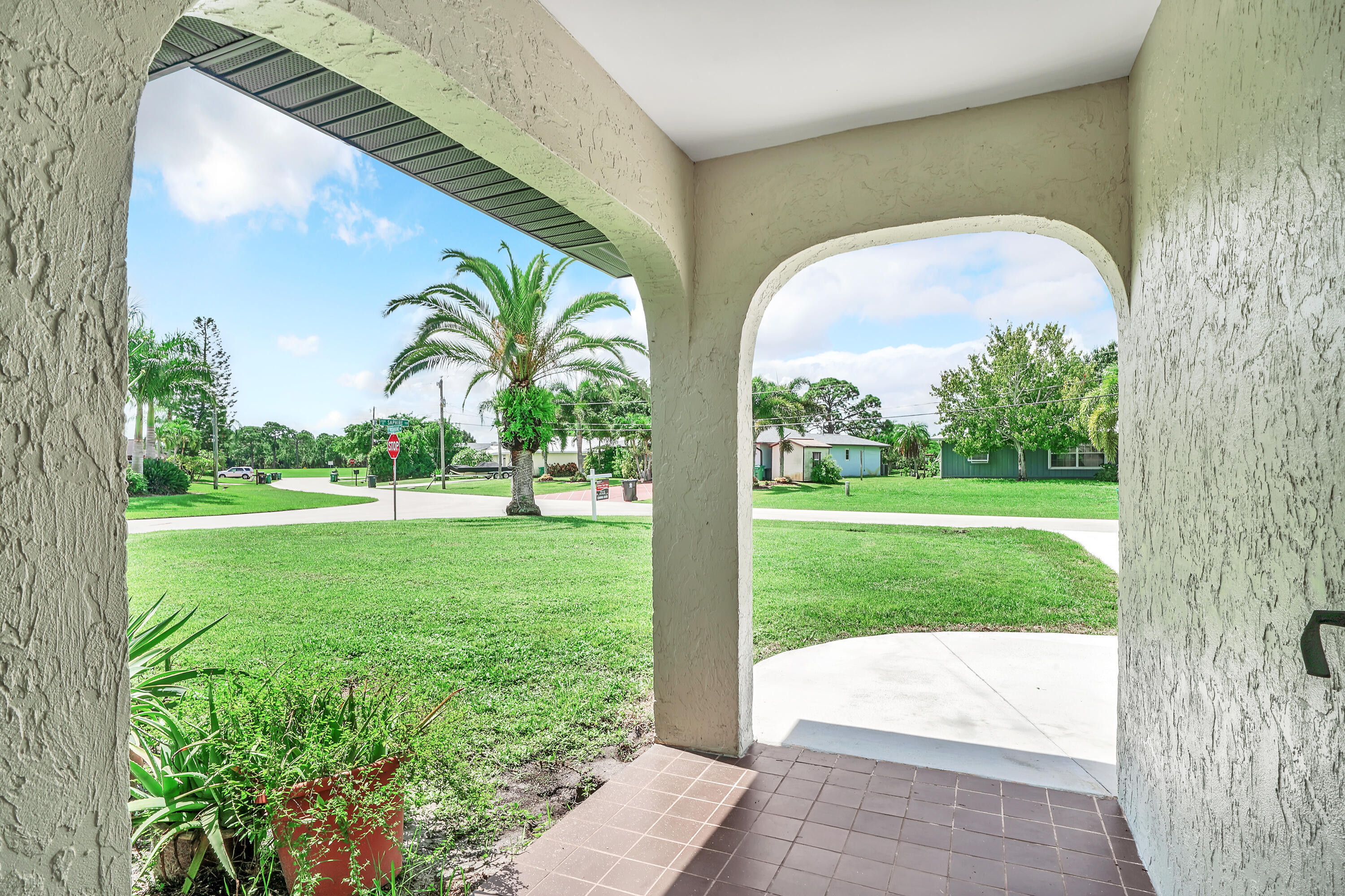2467 Southeast Wishbone Road Port St. Lucie, FL 34952 - Photo 51 of 58 15 Exit views (2)