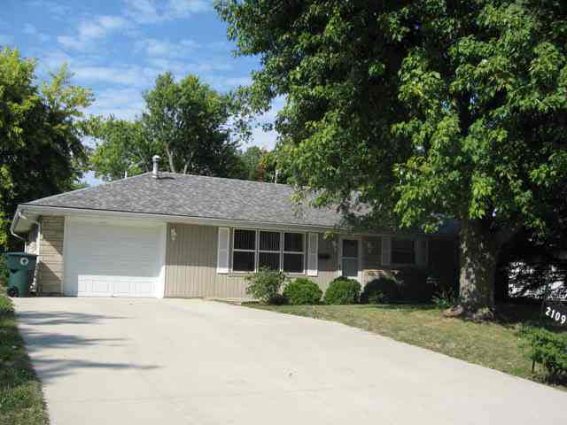 2109 South Arlington Road Muncie, IN 47302 - Photo 1 of 9 Gallery Image 1