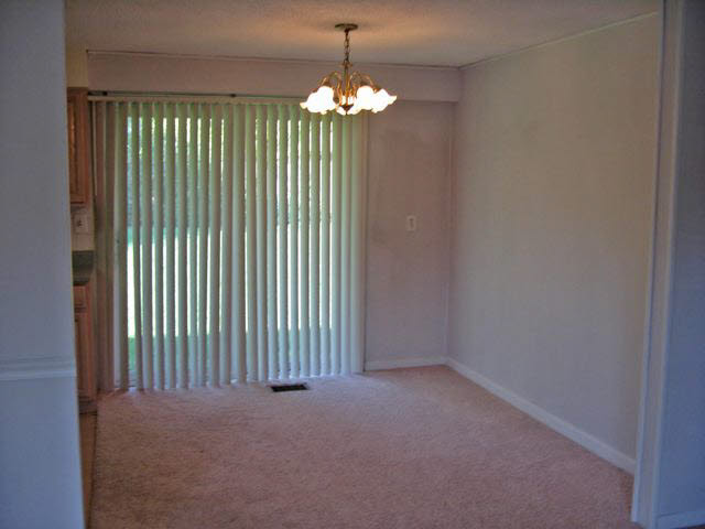 2109 South Arlington Road Muncie, IN 47302 - Photo 4 of 9 Gallery Image 4