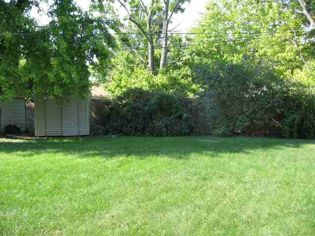 2109 South Arlington Road Muncie, IN 47302 - Photo 7 of 9 Gallery Image 7