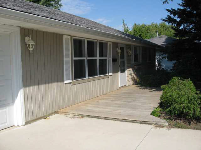 2109 South Arlington Road Muncie, IN 47302 - Photo 8 of 9 Gallery Image 8