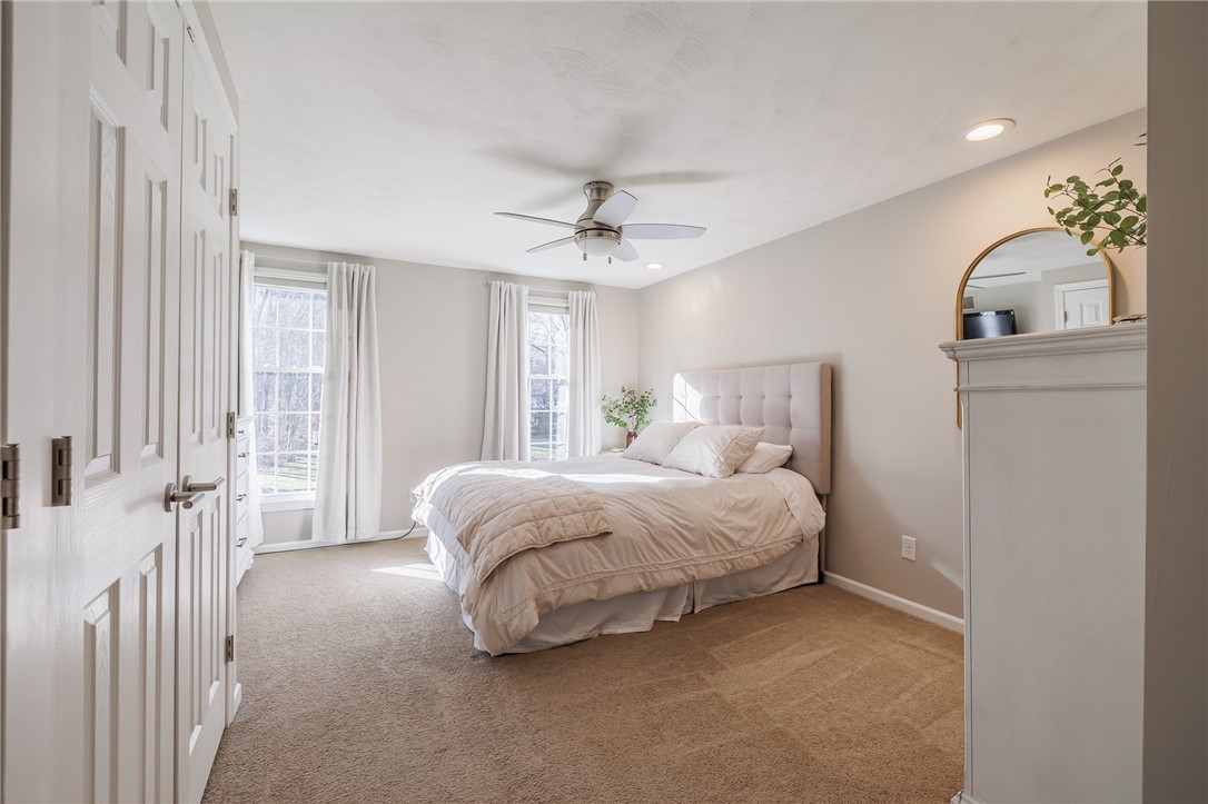 693 Audley End Webster, NY 14580 - Photo 18 of 41 PRIMARY ENSUITE