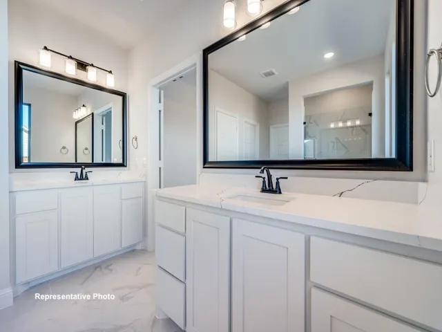 $444,990 | 325 Skeen Peak, Springtown, TX 76082