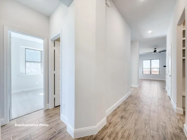 $444,990 | 325 Skeen Peak, Springtown, TX 76082