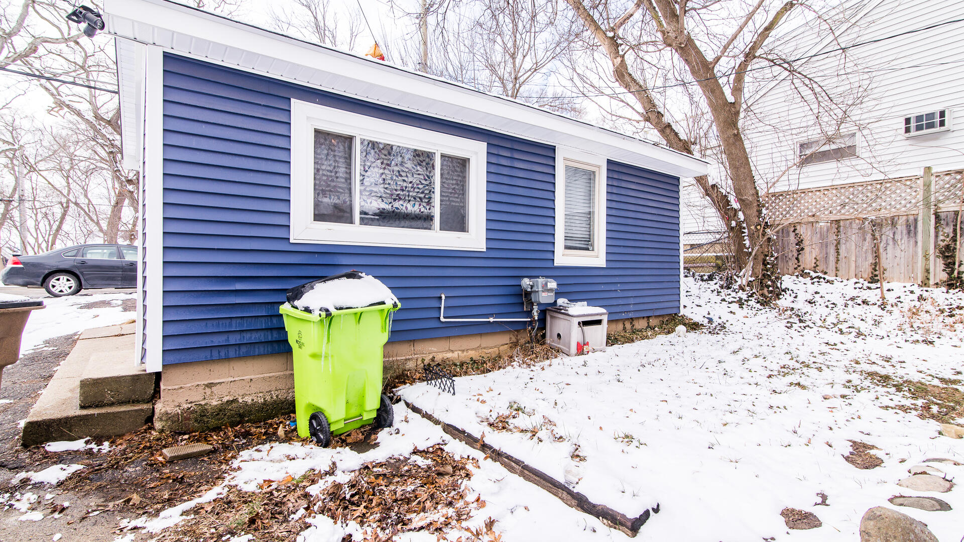 11291 East Shore Drive, Unit FRONT HOUSE Whitmore Lake, MI 48189 - Photo 16 of 16 023_42