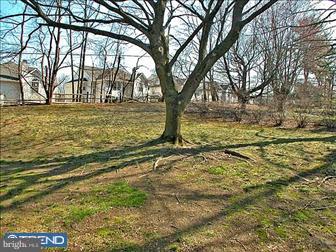 949 Irvin Road Huntingdon Valley, PA 19006 - Photo 6 of 6