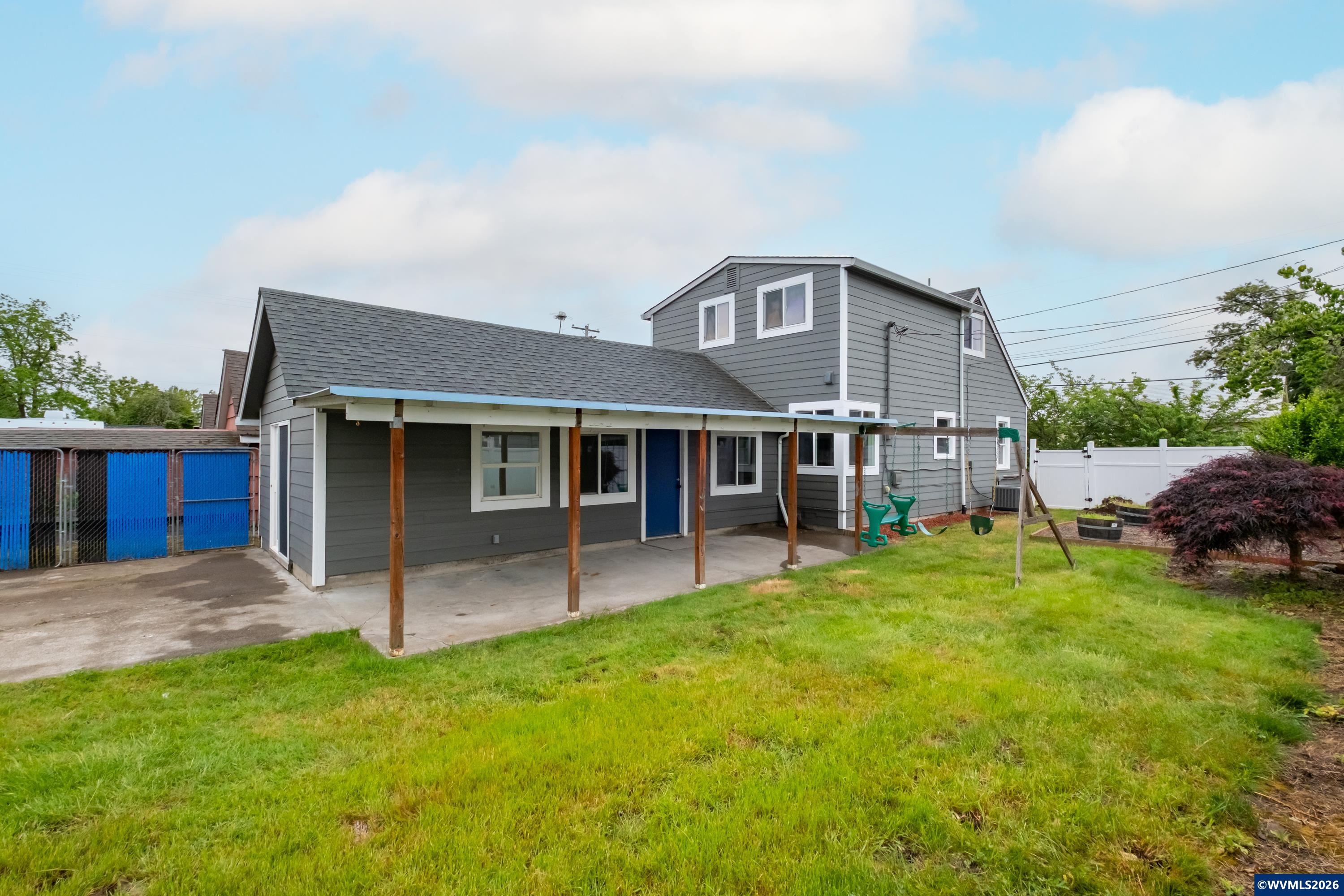 1115 Southwest 12th Avenue Albany, OR 97321 - Photo 27 of 31