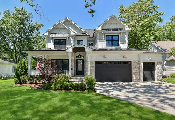 $2,000,000 | 625 North Loomis Street, Naperville, IL 60563