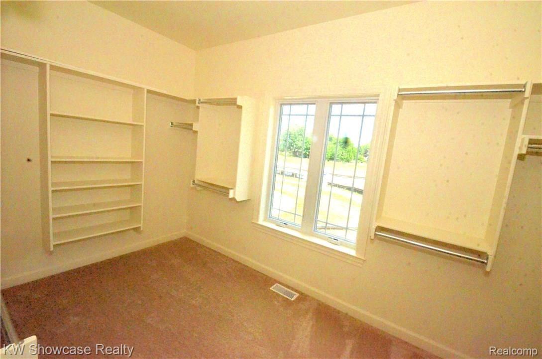 4131 Inverrary Court Commerce Township, MI 48382 - Photo 28 of 34 Master Closet
