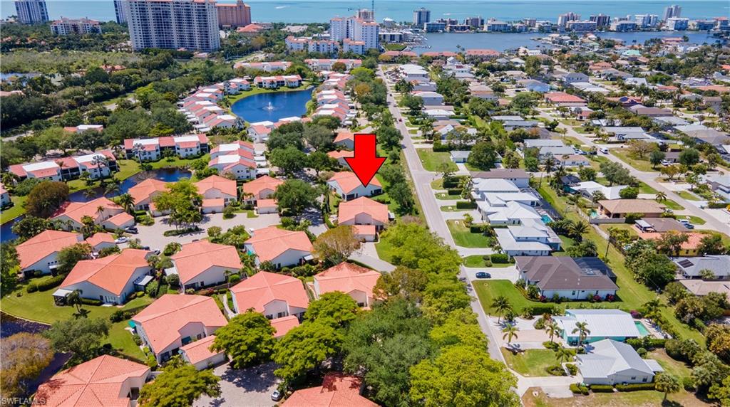 522 Beachwalk Circle Naples, FL 34108 - Photo 3 of 34