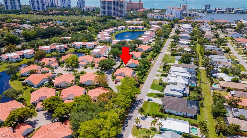 522 Beachwalk Circle Naples, FL 34108 - Photo 33 of 34