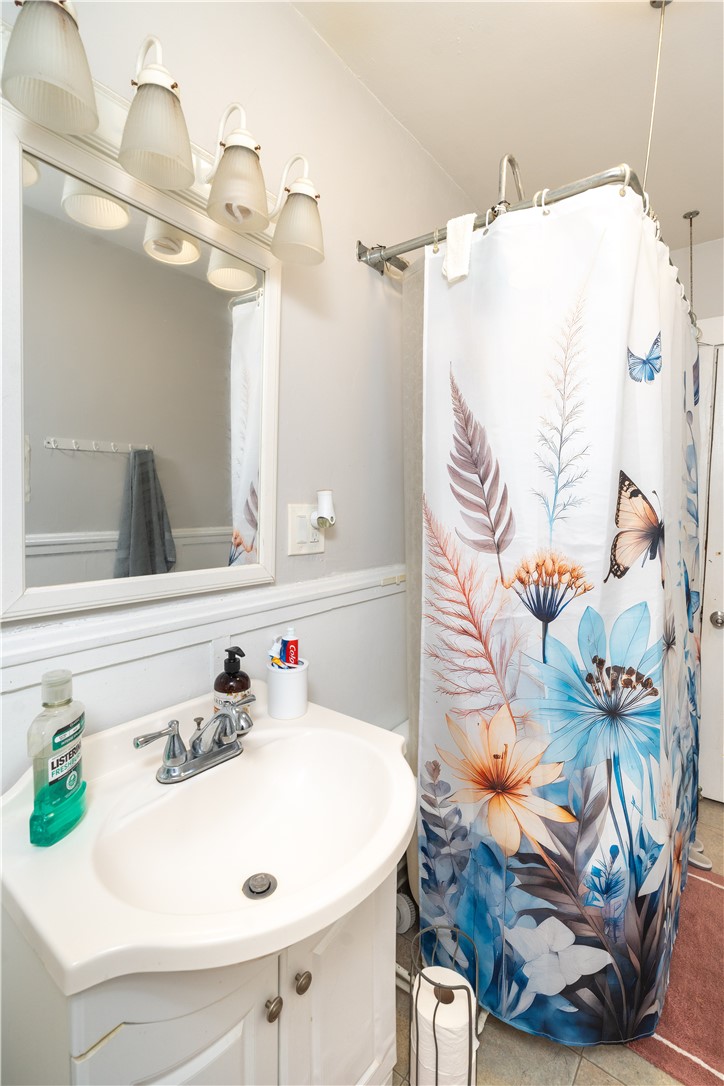 507 Summer Street Woonsocket, RI 02895 - Photo 32 of 38