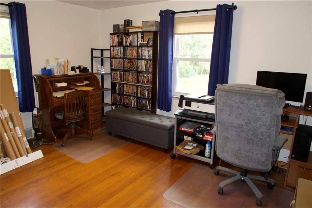 443 Trestle Road Pittsburgh, PA 15239 - Photo 16 of 30 Gallery Image 16