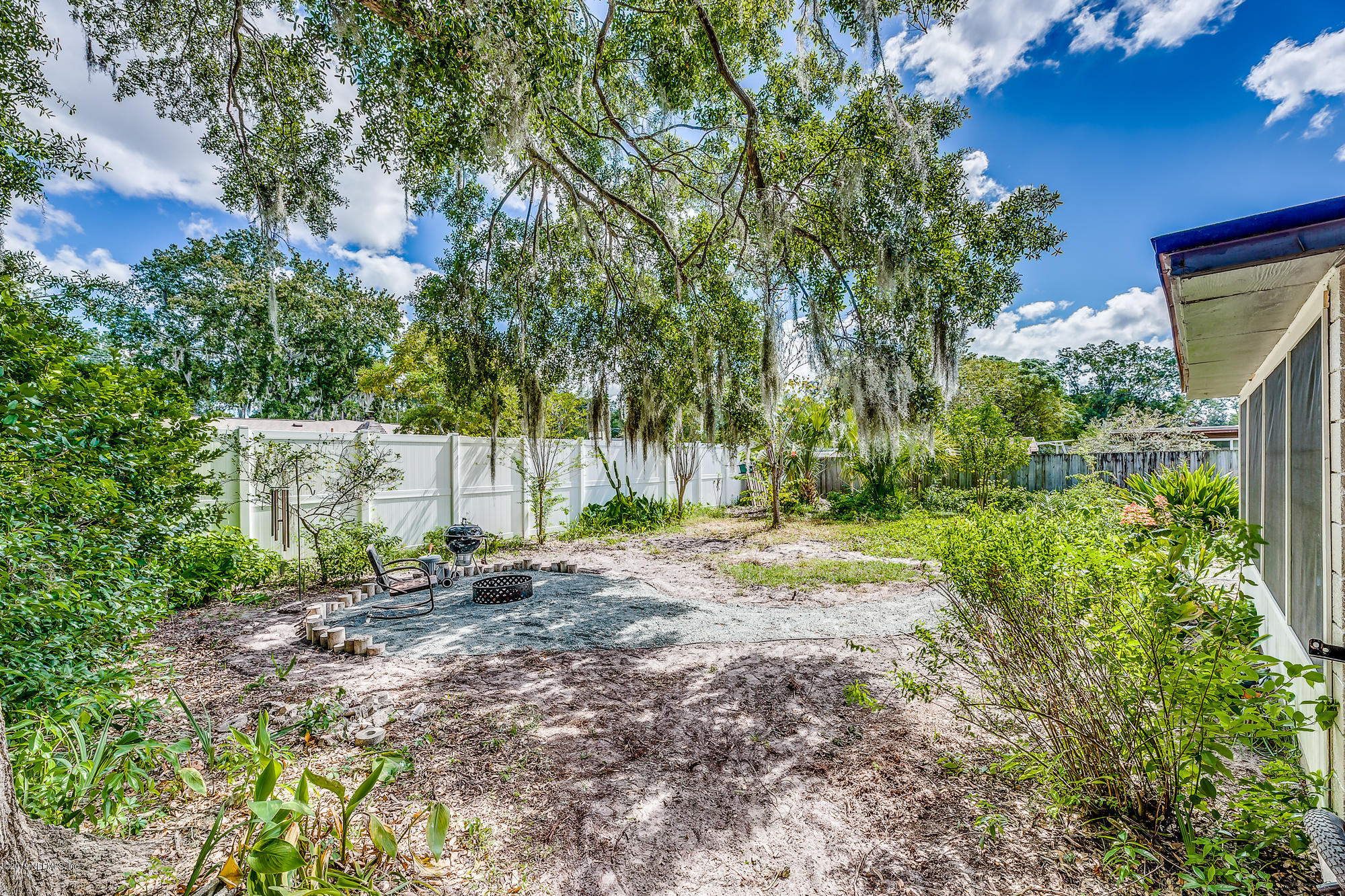 1073 Ibis Road Jacksonville, FL 32216 - Photo 32 of 32 backyard 1