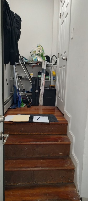 358 Northup Street Cranston, RI 02905 - Photo 28 of 49