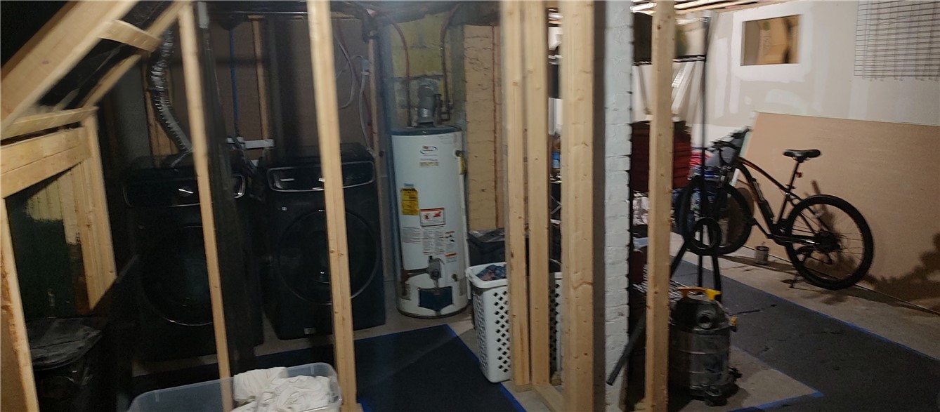 358 Northup Street Cranston, RI 02905 - Photo 43 of 49