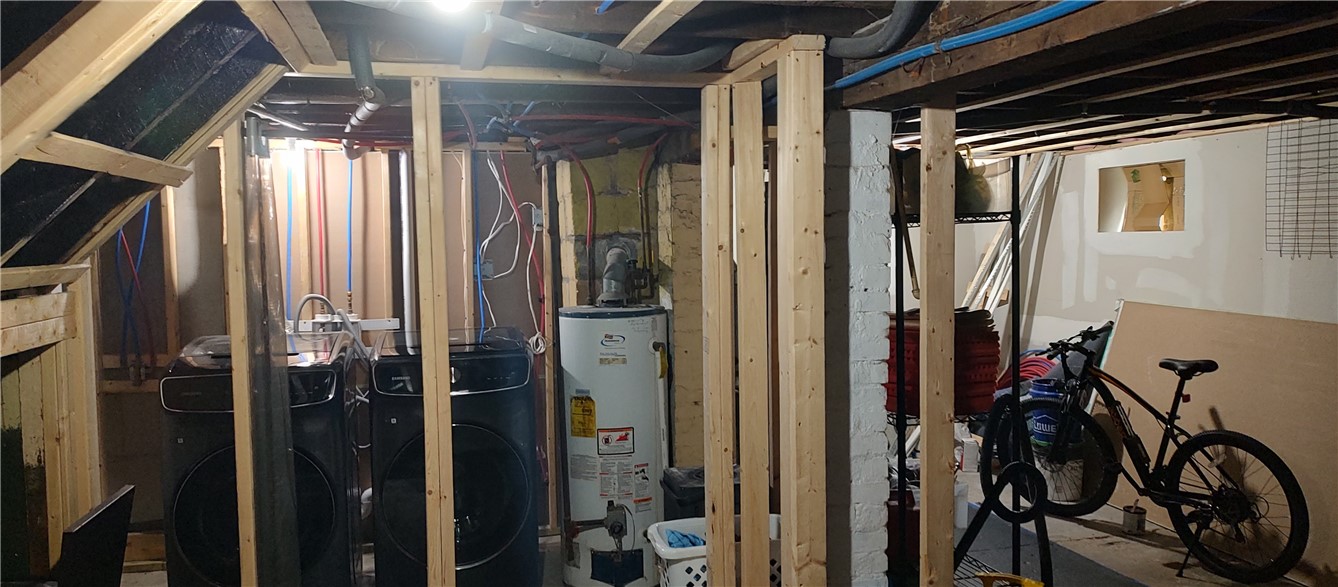 358 Northup Street Cranston, RI 02905 - Photo 44 of 49