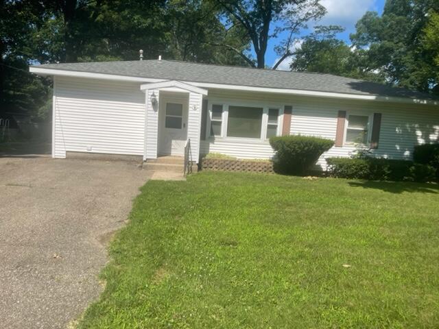 5372 Interlochen Road Coloma, MI 49038 - Photo 2 of 41 IMG_3105