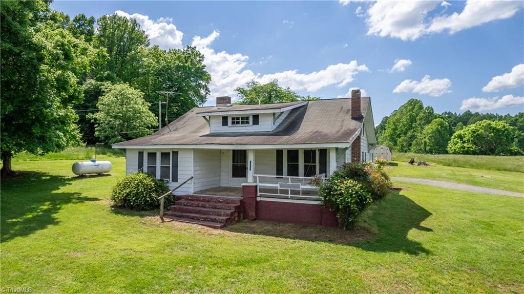1605 New Salem Road Randleman, NC 27317 - Photo 1 of 40 Gallery Image 1