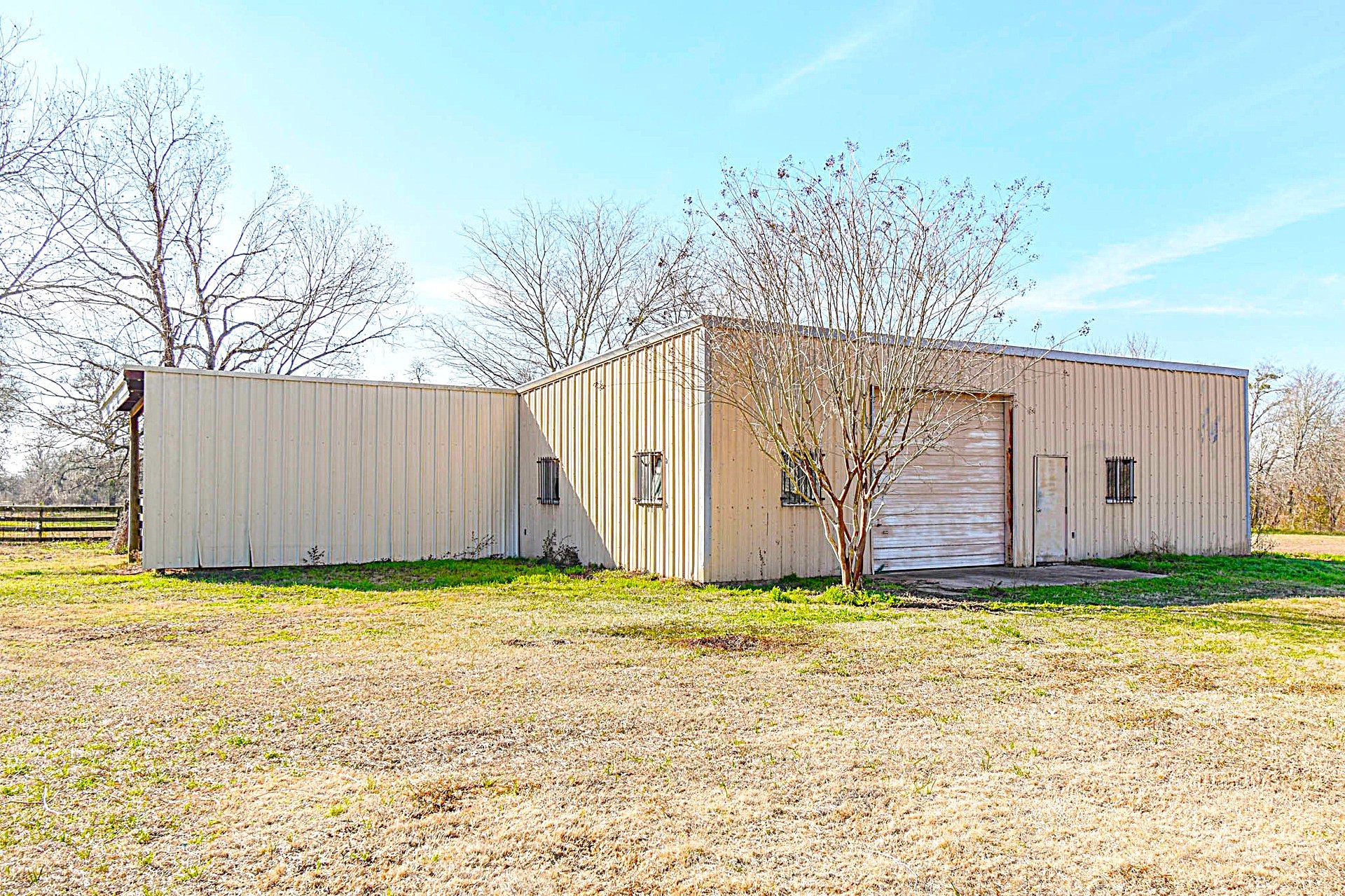 0 Hackamore Road Wallis, TX 77485 - Photo 3 of 33 a view of a backyard of a house