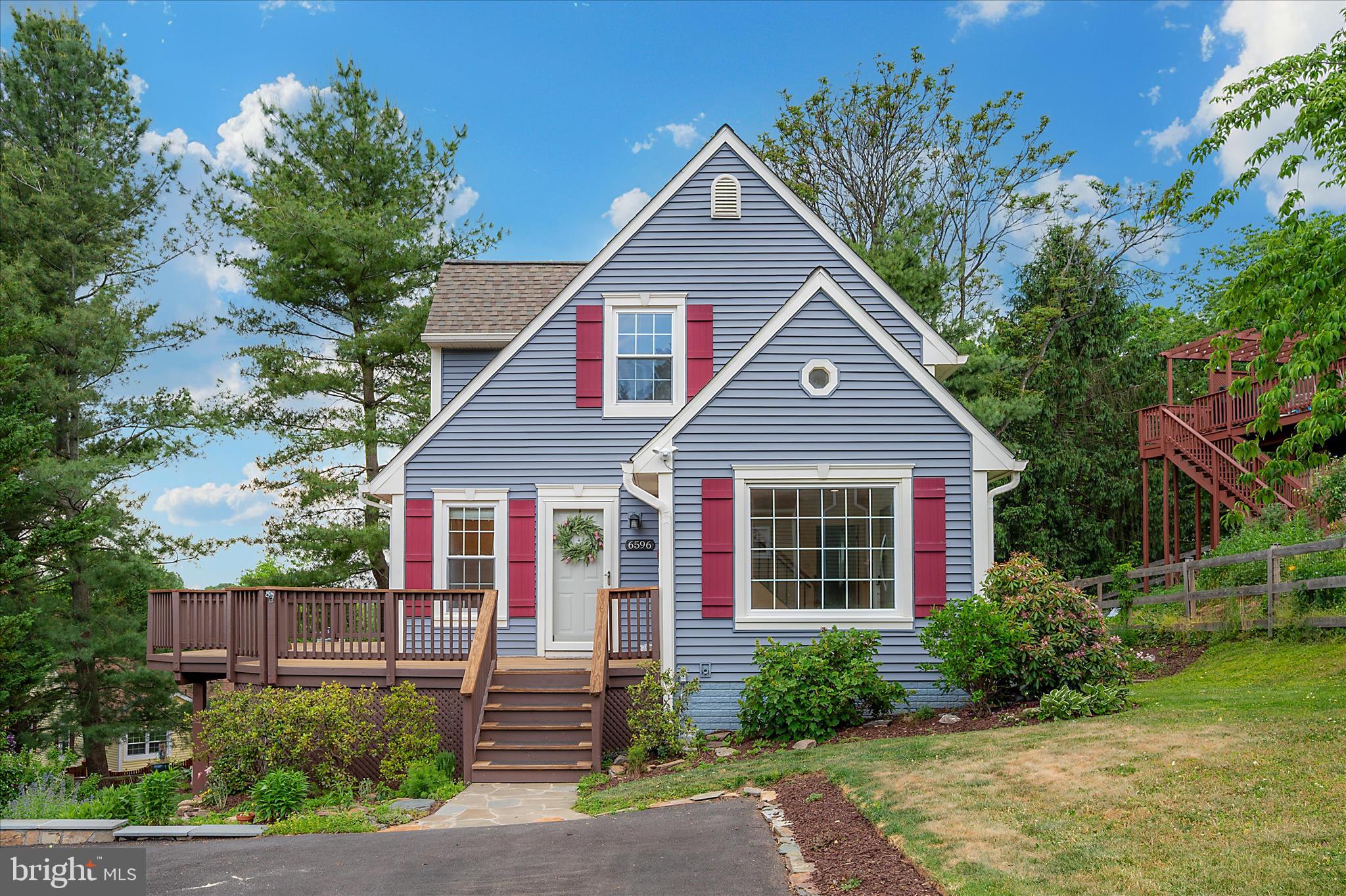 6596 East Lakeridge Road New Market, MD 21774 - Photo 3 of 131 Exterior Front
