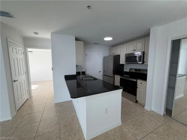 $1,350 | 14880 Pleasant Bay Lane, Unit 2102, Naples, FL 34119