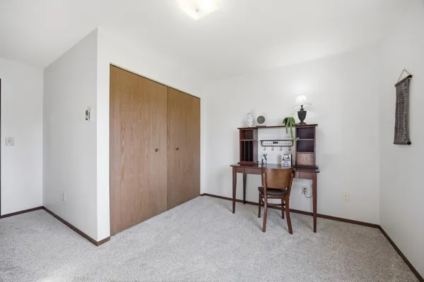 $129,900 | 331 Prairiewood Circle South, Unit 202, Fargo, ND 58103