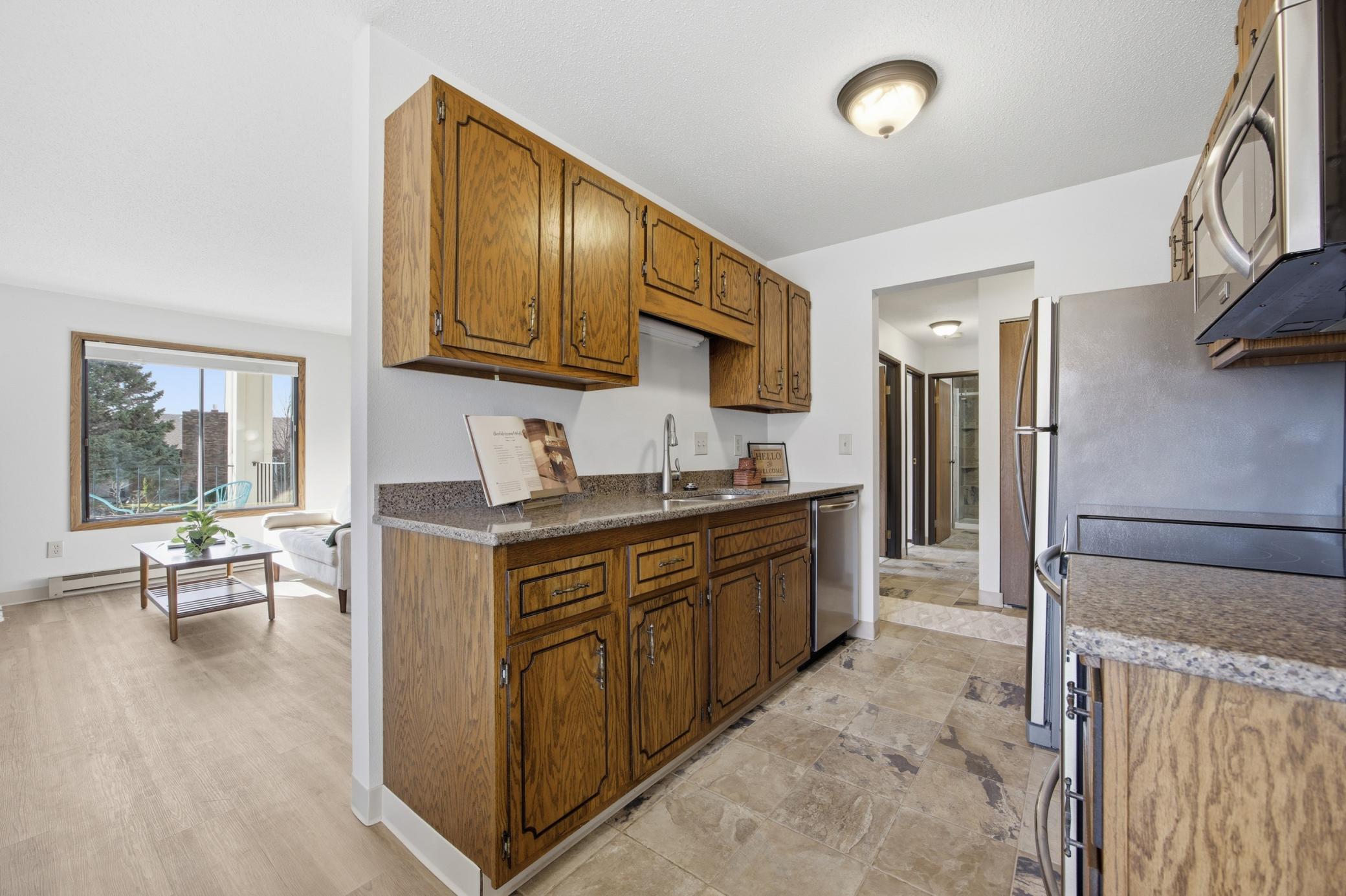 331 Prairiewood Circle South, Unit 202 Fargo, ND 58103 - Photo 5 of 22