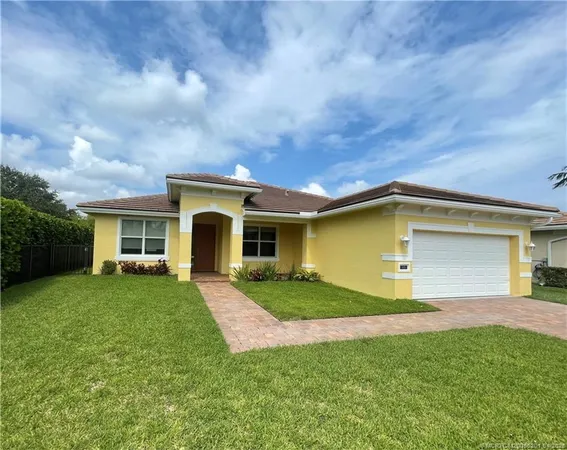 $3,600 | 480 Northwest Windflower Terrace, Jensen Beach, FL 34957