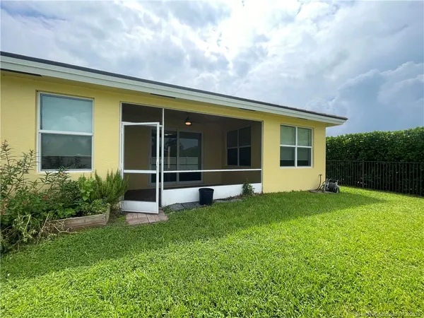 $3,600 | 480 Northwest Windflower Terrace, Jensen Beach, FL 34957