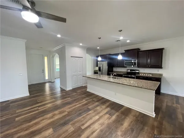 $3,600 | 480 Northwest Windflower Terrace, Jensen Beach, FL 34957