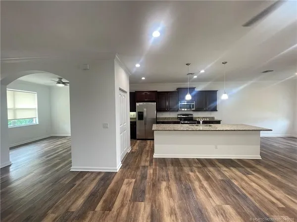 $3,600 | 480 Northwest Windflower Terrace, Jensen Beach, FL 34957